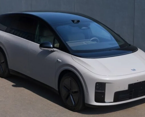 لی اتو i8
